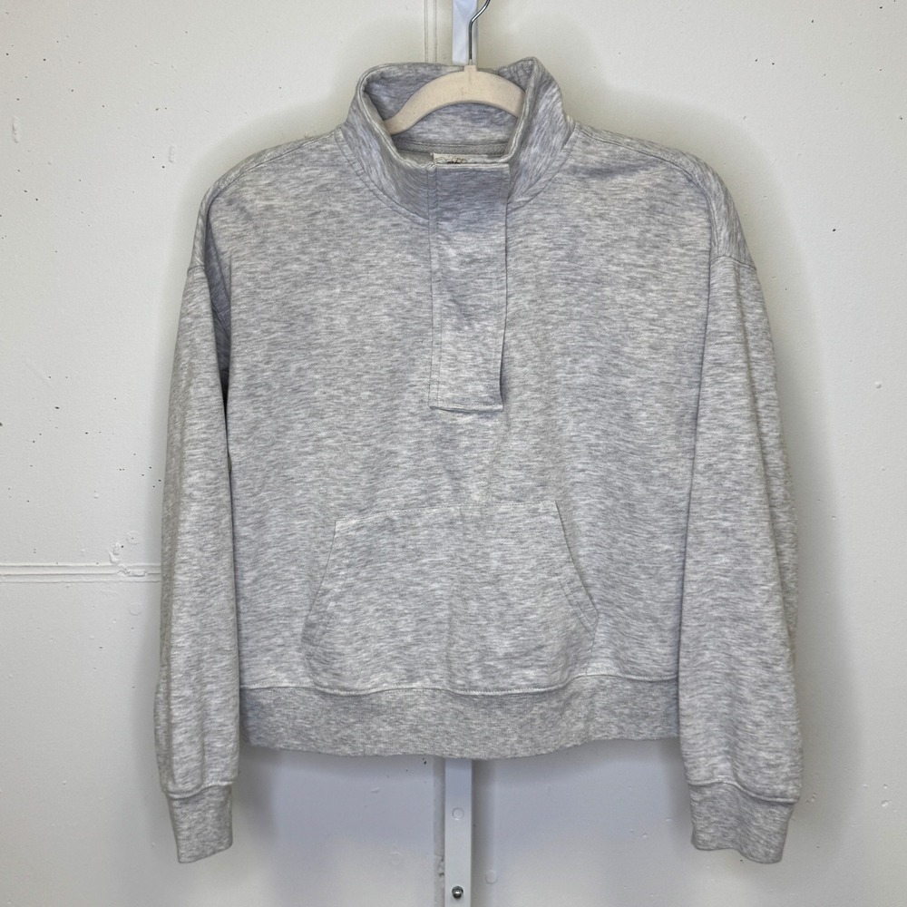 Hippie Rose Heather Gray Quarter Snap Mock Neck Sweatshirt Medium Athleisure - Picture 1 of 14